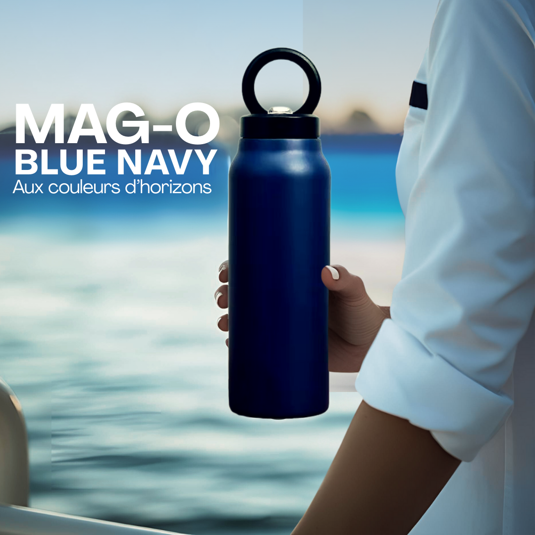 BLUE NAVY. Ancrée et profonde.